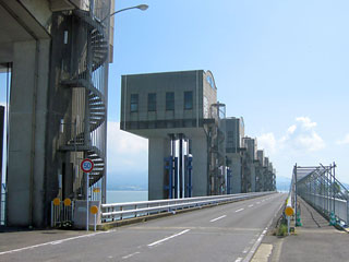 �����h���H1