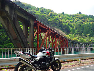 ��R�܃����싴��